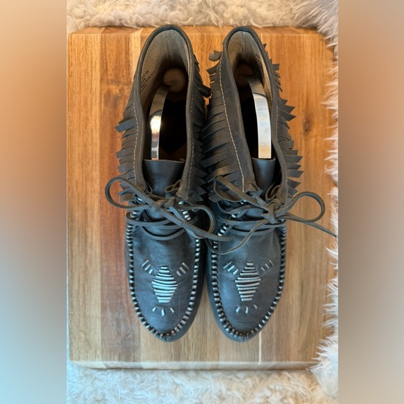 Latigo Etu Leather Moccasins Style 199122 - Picture 7 of 12